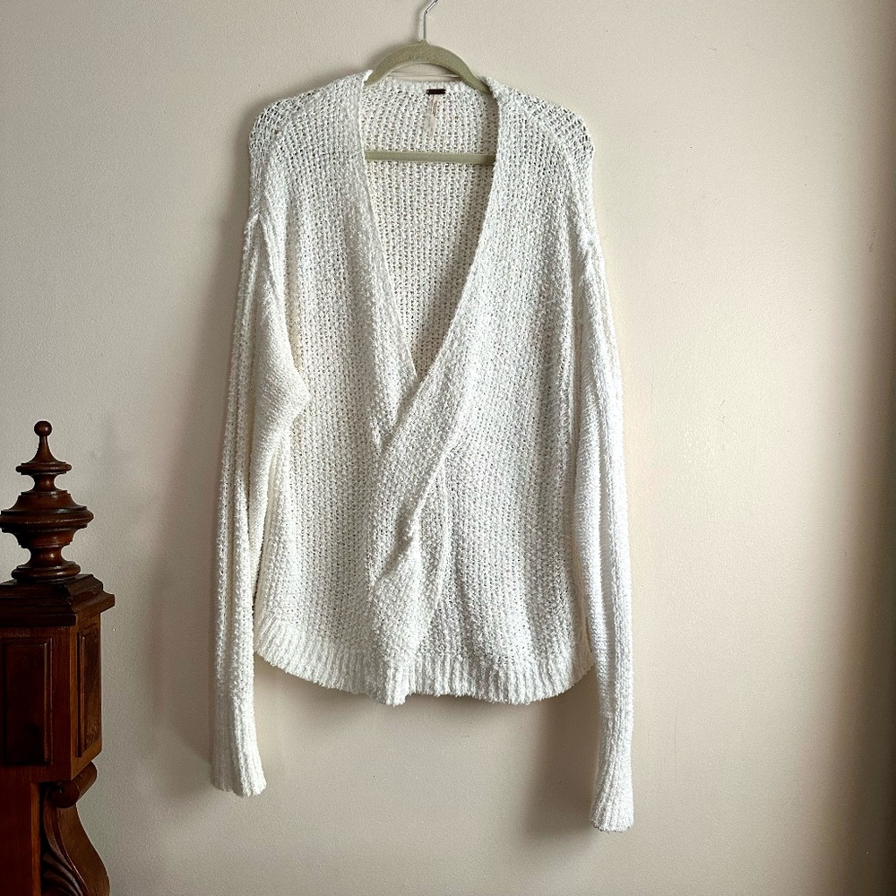 Free People‎ • Coco V-Neck Oversized Sweater